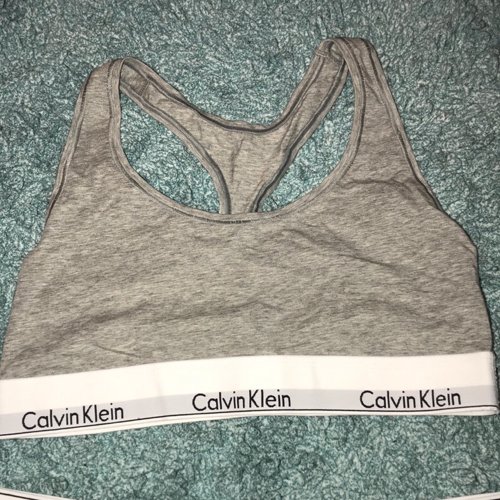 Calvin Klein Bra and Undies Matching Set🥰